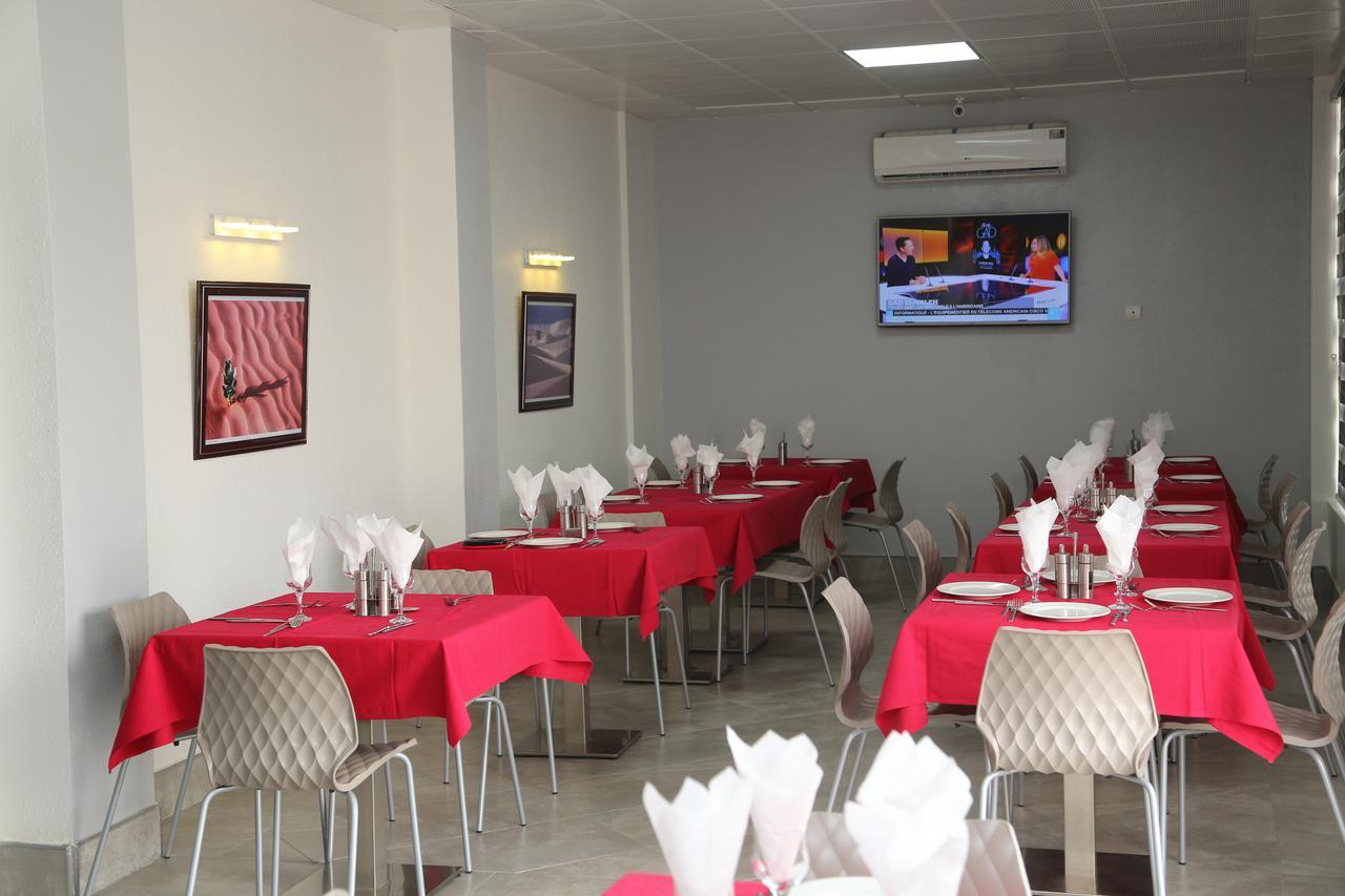 Nouakchott Hotel Exterior photo